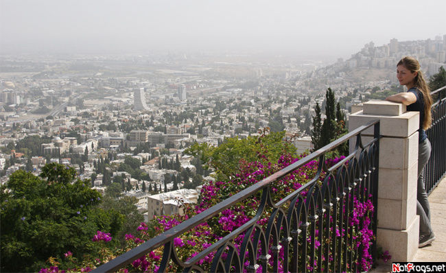 Одна красота смотрит на другую Хайфа, Израиль