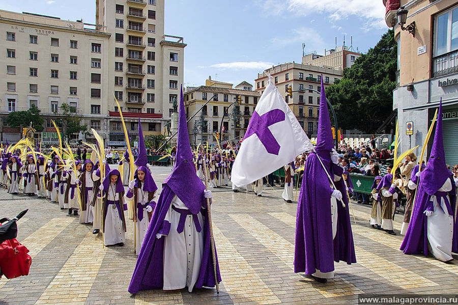 Вербное воскресенье — начало Великого Праздника Малага, Испания