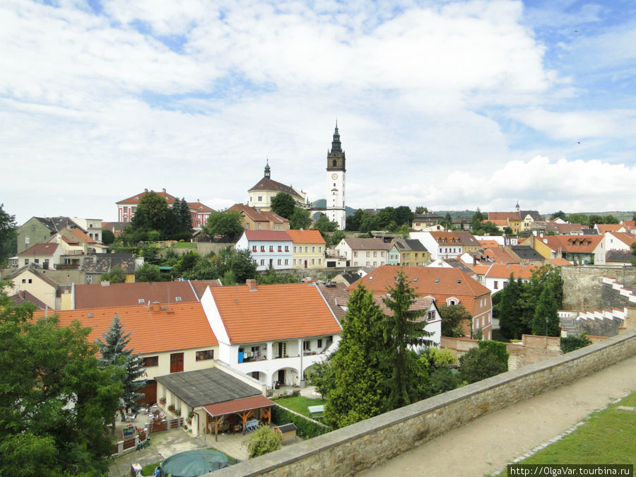 Литомержице — старинный городок, насчитывающий почти целое тысячелетие своей истории, находится в живописном месте слияния рек Лабе и Огрже Литомержице, Чехия