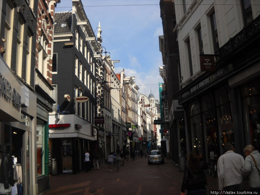 На улице Амстердам, Нидерланды