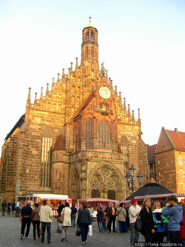 Церковь Богоматери Нюрнберг, Германия