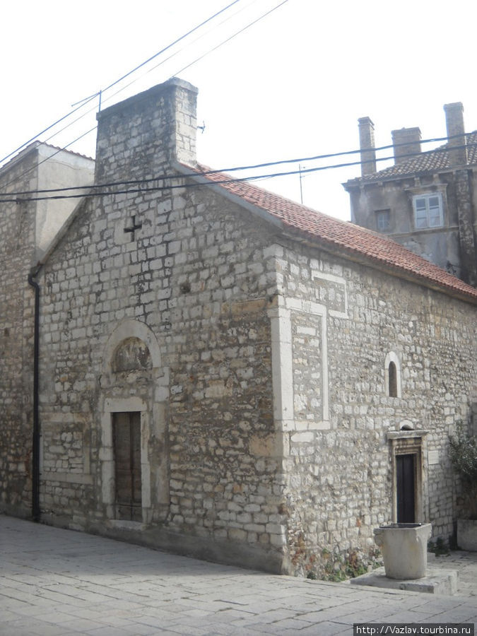 Типичный домик Шибеник, Хорватия