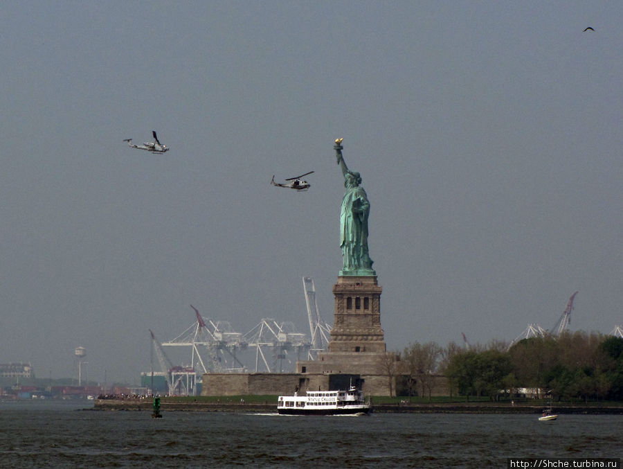 Статуя Свободы (Национальный Монумент) Нью-Йорк, CША