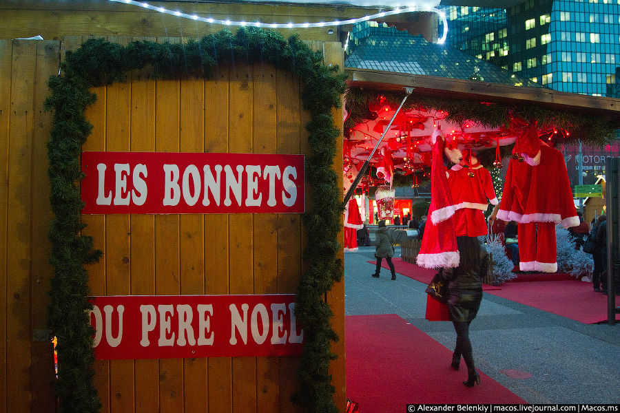 Рождественская ярмарка в Париже Париж, Франция