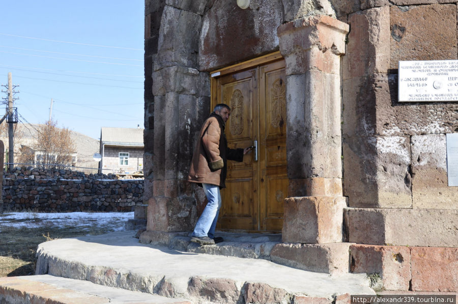Древний храм Мастары Мастара, Армения