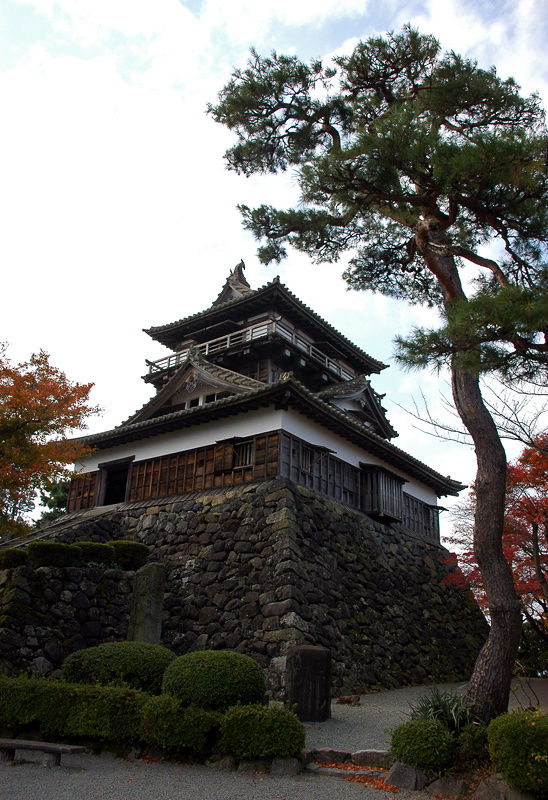 Замок Маруока / Maruoka castle