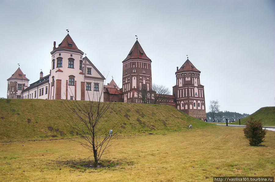 Мирский замок - от Радзивиллов до еврейского гетто Мир, Беларусь