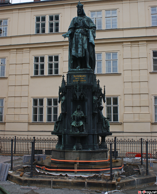 Памятник Карлу Четвёртому