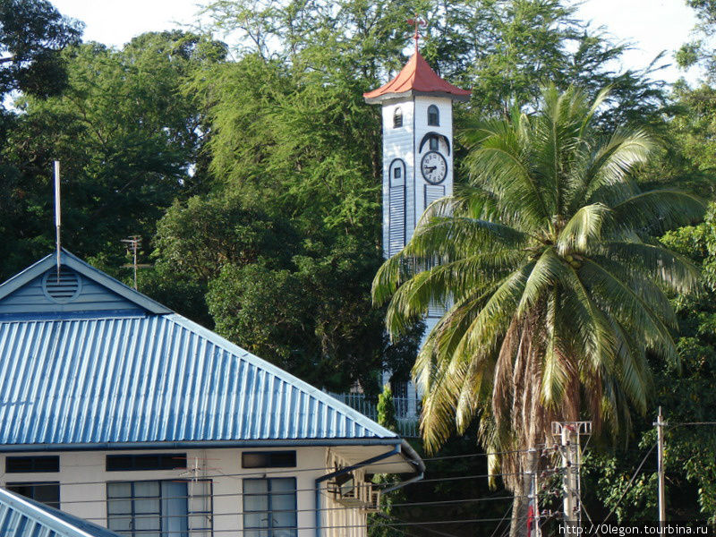 Городские часы Кота-Кинабалу Кота-Кинабалу, Малайзия