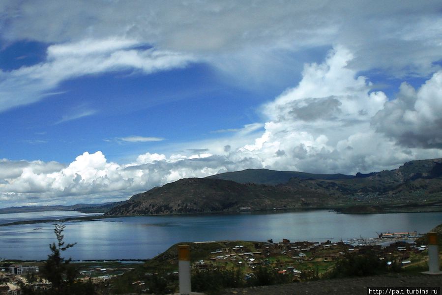 Облака красивы необыкновенно Пуно, Перу