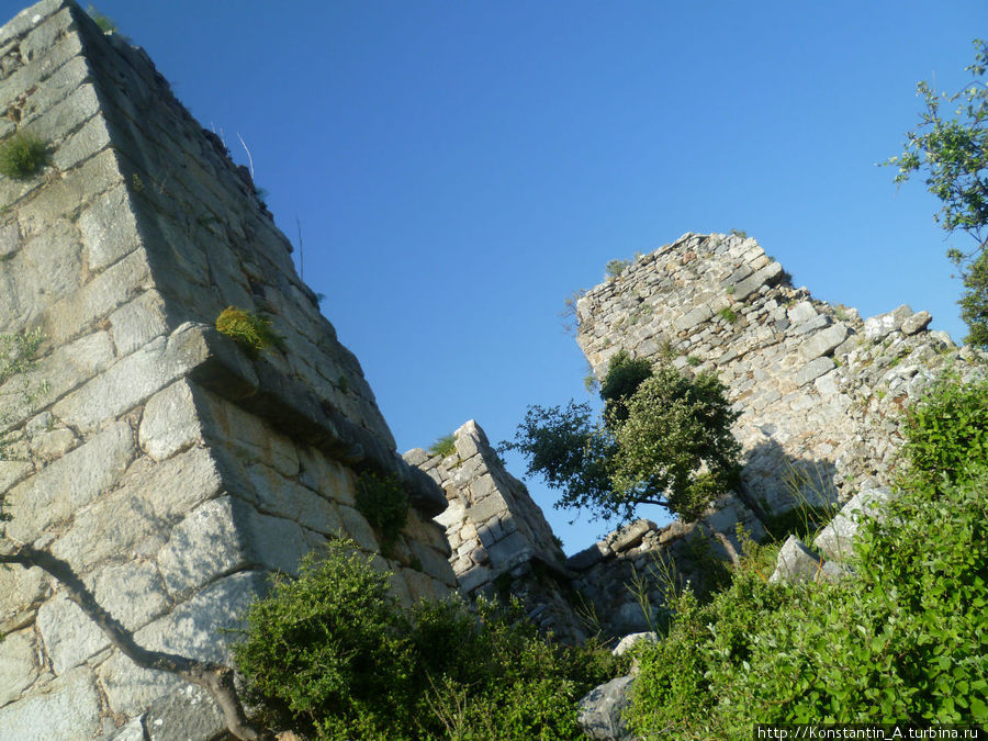 замок в Каунос13 Кёйджегиз, Турция