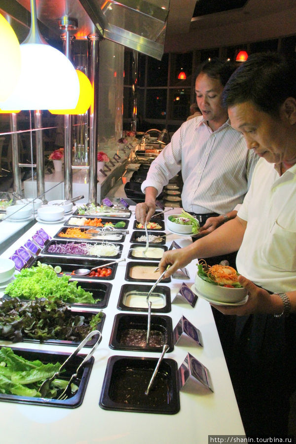 Ужин на 82-м этаже Бангкок, Таиланд