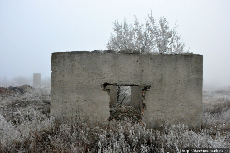 Стены какого-то строения Горловка, Украина