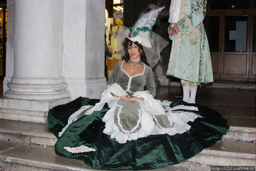 Карнавал в Венеции: десять дней праздника и приключений Венеция, Италия