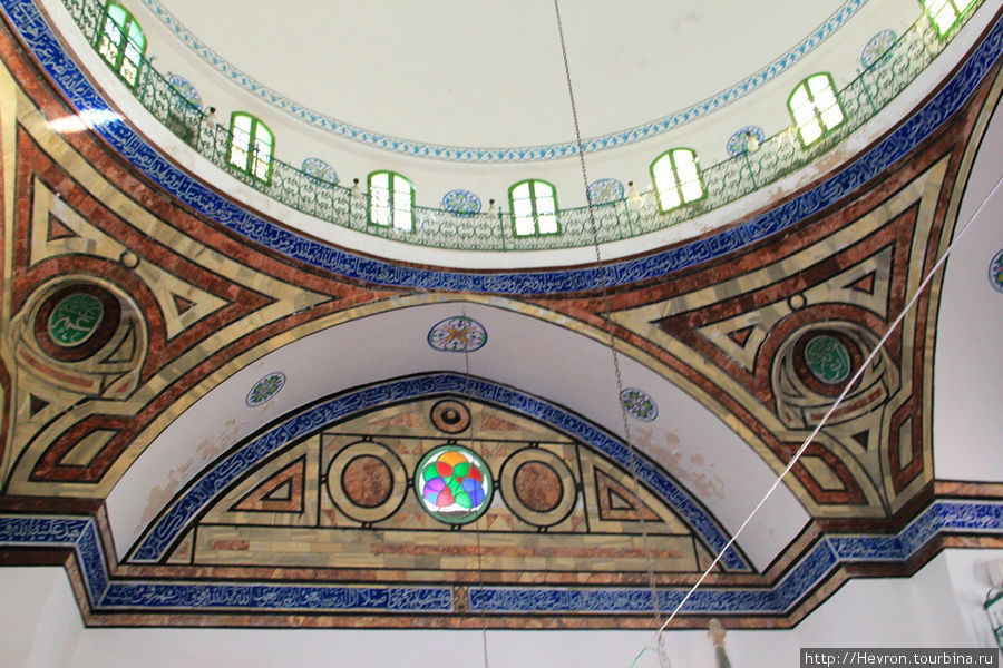 Мечеть Эль-Джаззар, где хранятся волосы из бороды пророка Мухаммеда. Акко, Израиль