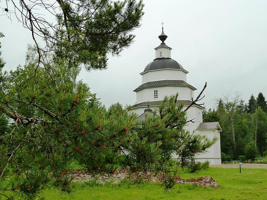 Церковь пророка Илии Кириллов, Россия