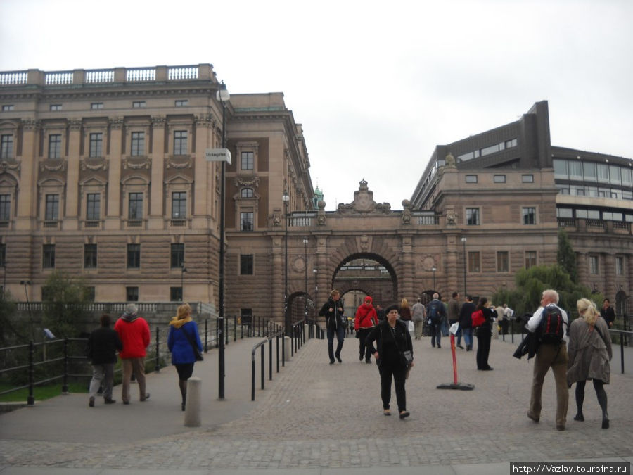 Боковой вид на парламент Стокгольм, Швеция