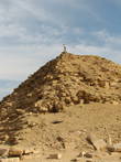 На спутнице Ломанной пирамиды