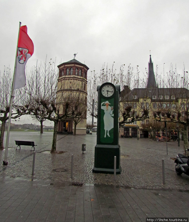 Центральные площади Дюссельдорфа - Бургплатц и Марктплатц Дюссельдорф, Германия