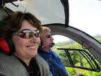 Мы с женой впервые на вертолете, ей немного страшно