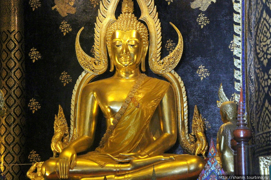 Пхра Будда Чиннарат (Phra Buddha Chinnarat) Пхитсанулок, Таиланд