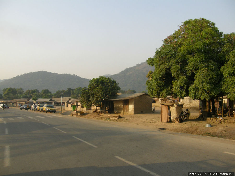 Деревня Арондисма Провинция Нзерекоре, Гвинея