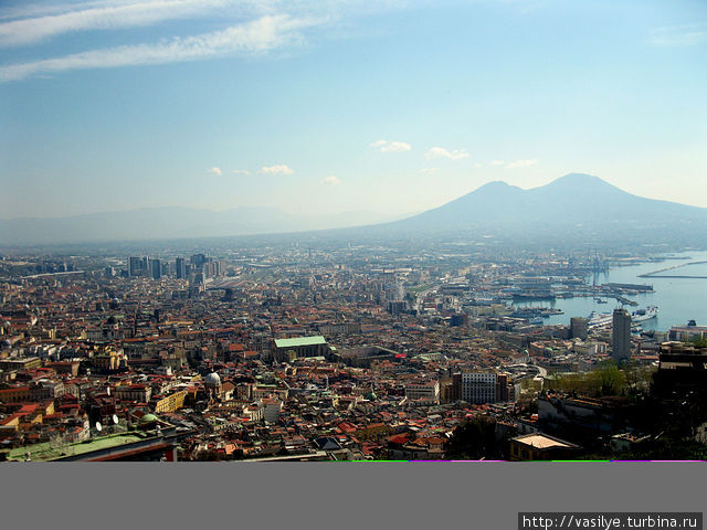 Вид на Везувий со стороны Марджелино Неаполь, Италия