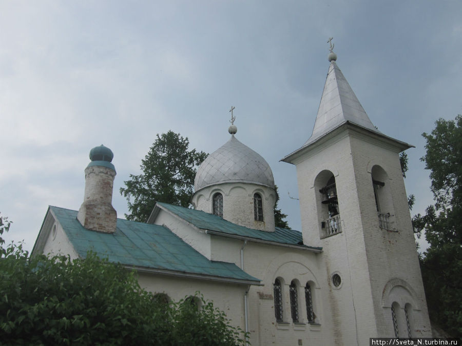 Троицкая церковь Поленово (Бехово), Россия