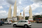 Монумент Демократии в Бангкоке