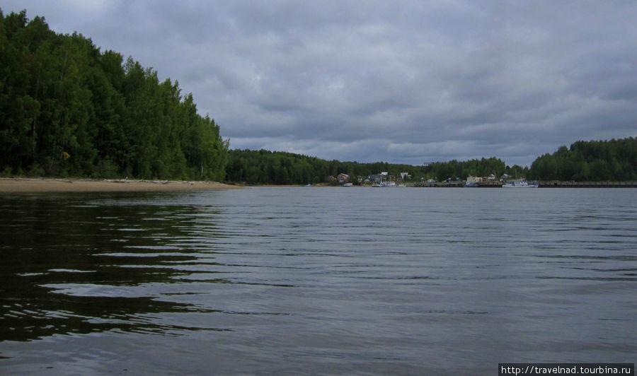 Рассекая на моторной лодке Камскую гладь.. :) Добрянка, Россия