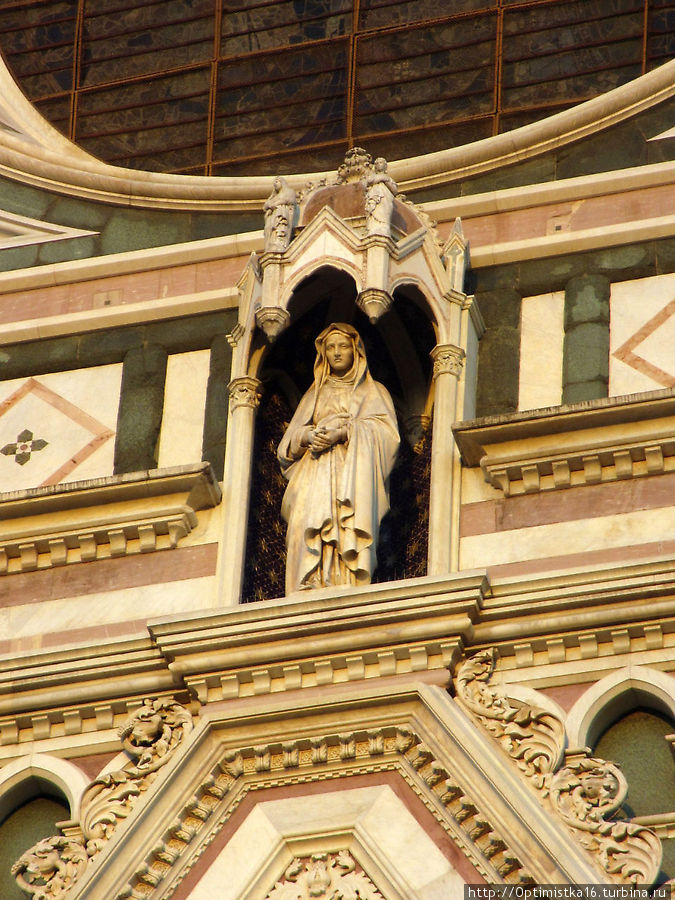 Нам перепутали церкви, но мы всё же дошли до Санта Кроче! Флоренция, Италия