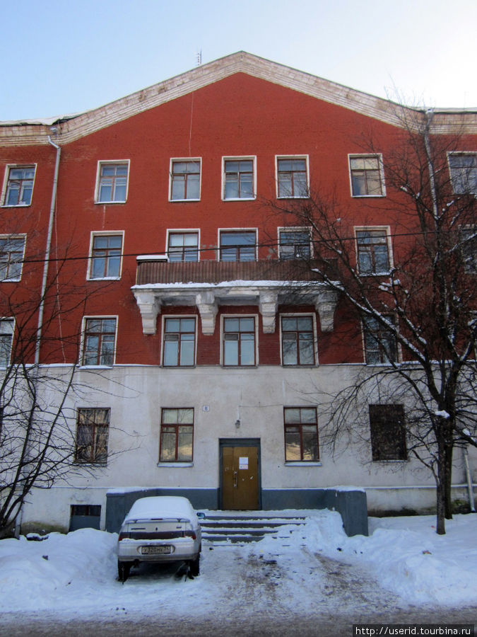 Общежитие, Дом №8, готовится к сносу. Москва, Россия