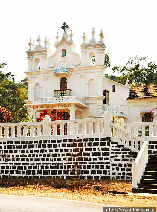 Санголда. Церковь Богоматери. Штат Гоа Индия