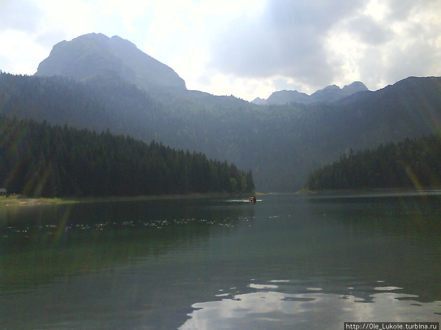 Озеро Гирськи очи в национальном парке Дурмитор — по виду как глаза Будва, Черногория