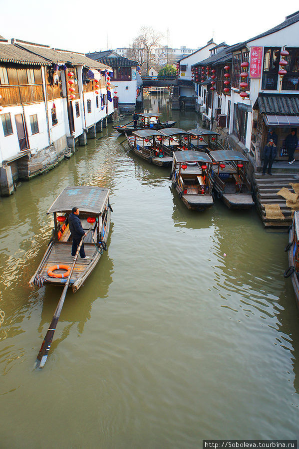 Китайская венеция в декабре Шанхай, Китай