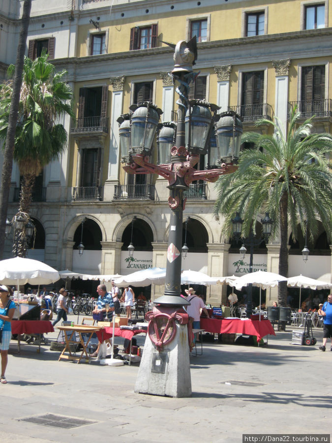 Первый и единственный заказ города великому Гауди (номер раз) Барселона, Испания