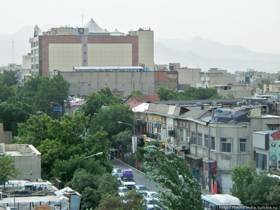 Вид с крыши гостиницы Тегеран, Иран