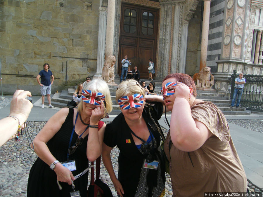 Три грации — Susan Kilner, Gillian Hobson
Организаторы встречи (Великобритания). Бергамо, Италия