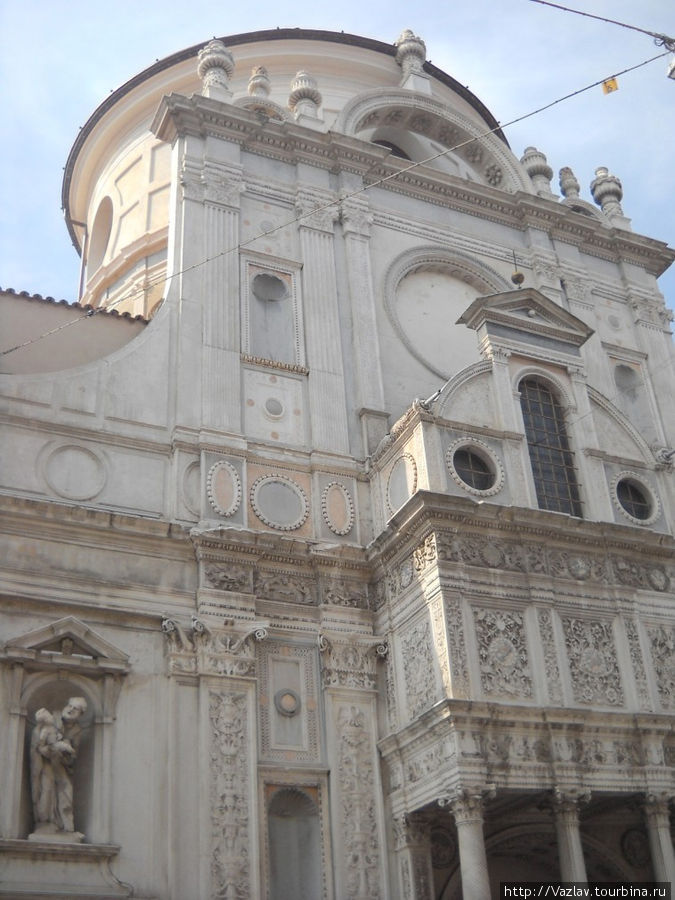 Церковь Св.Марии Чудотворной / Chiesa di Santa Maria dei Miracoli