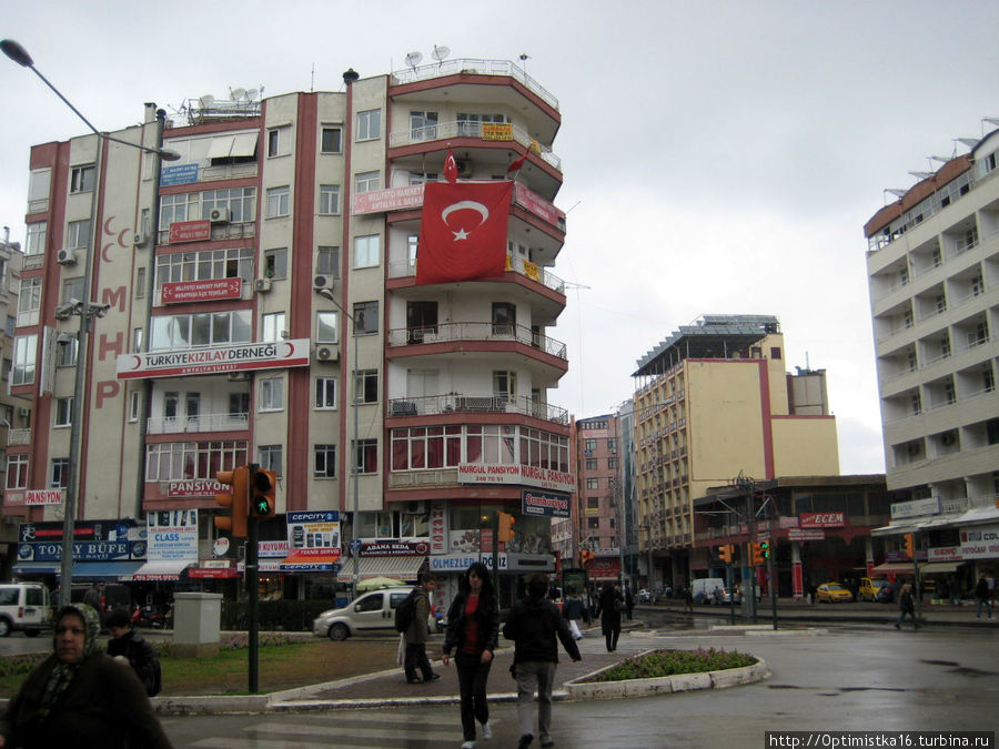 Анталия - не только история, но и большой современный город Анталия, Турция