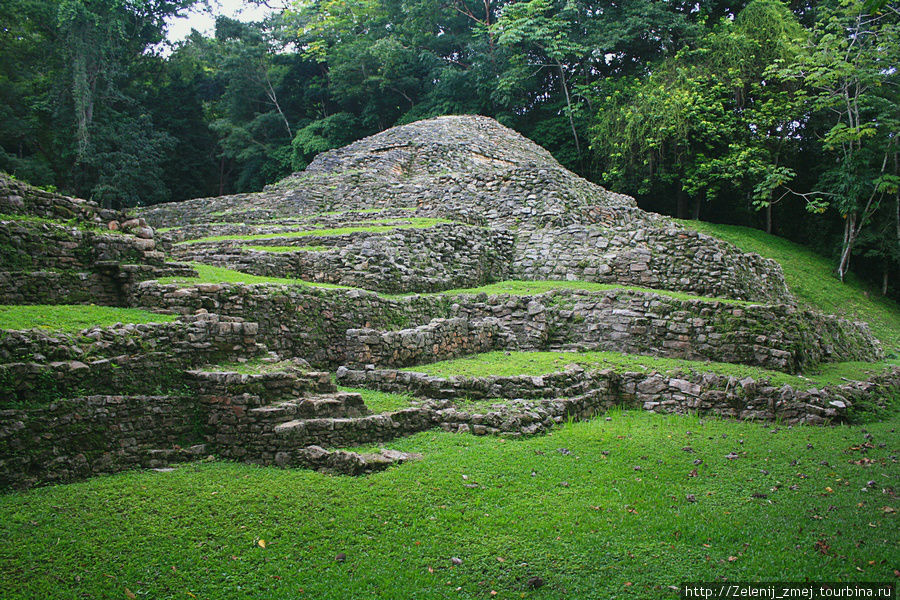 Пирамида Йашчилан древний город, Мексика