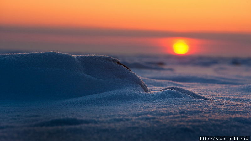 Ладога. Замороженное солнце. Всеволожск, Россия