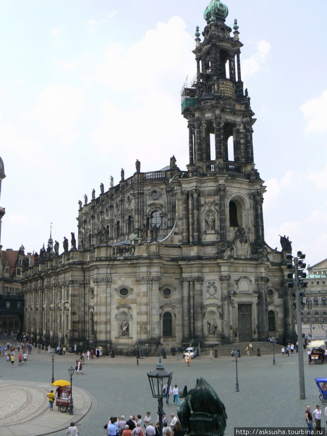 Придворная церковь (Хофкирхе) Дрезден, Германия