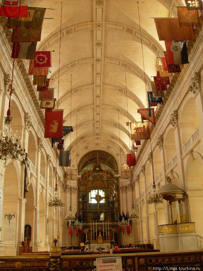 Церковь Святого Людовика в Доме инвалидов Париж, Франция