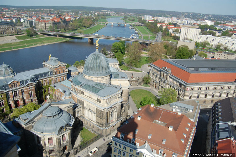 Вид со смотровой площадке на р.Эльба Дрезден, Германия