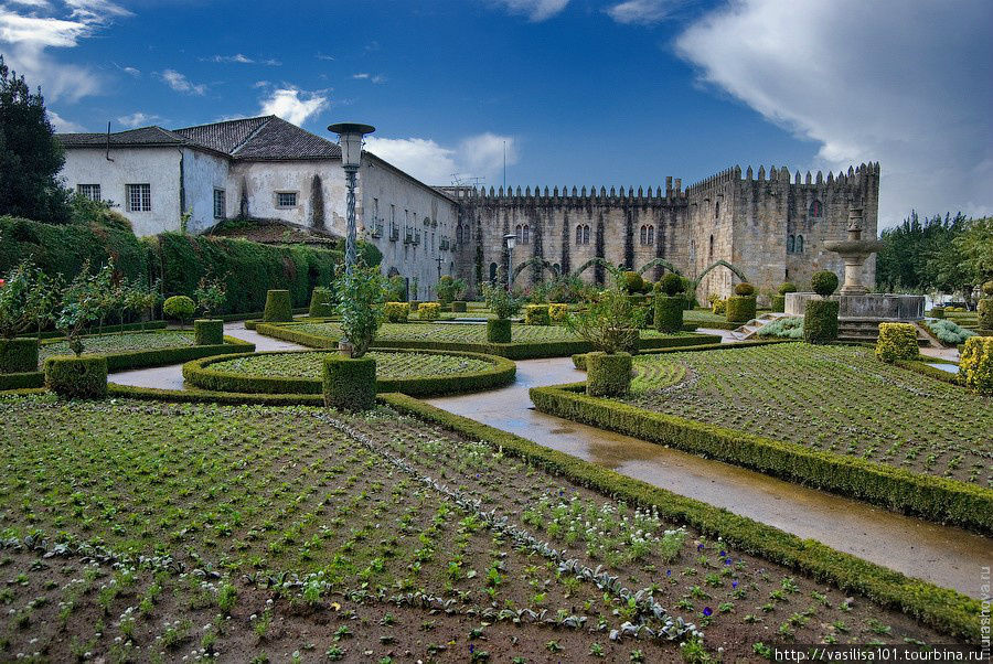 Брага - город архиепископов с 2250-летней историей Брага, Португалия