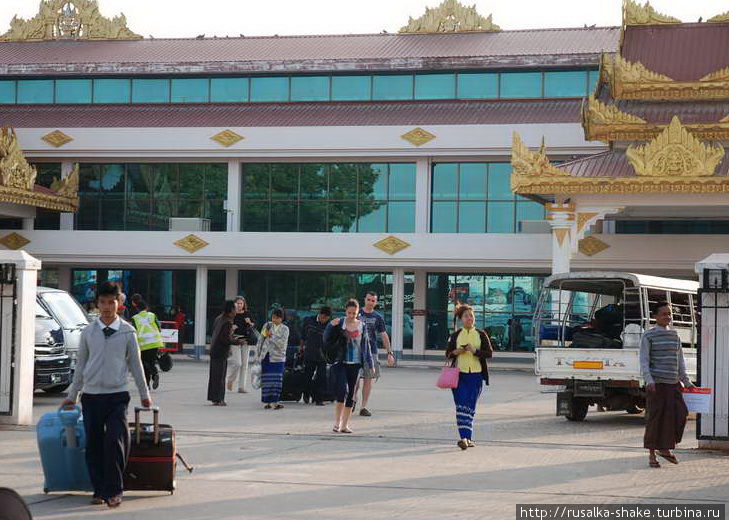 Аэропорт Багана Баган, Мьянма