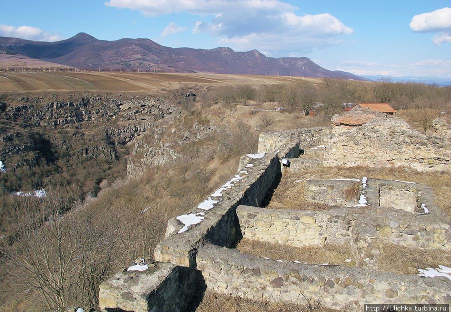 Крепость у реки Машавера . Дманиси Дманиси, Грузия