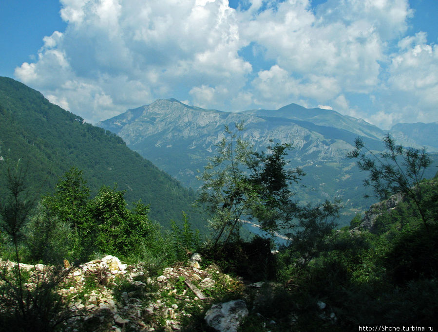 Черногорские картинки. Кто-то назвал эти горы 
