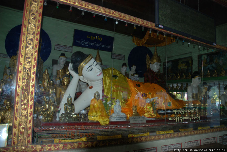 Лежащий Будда Мраук-У, Мьянма